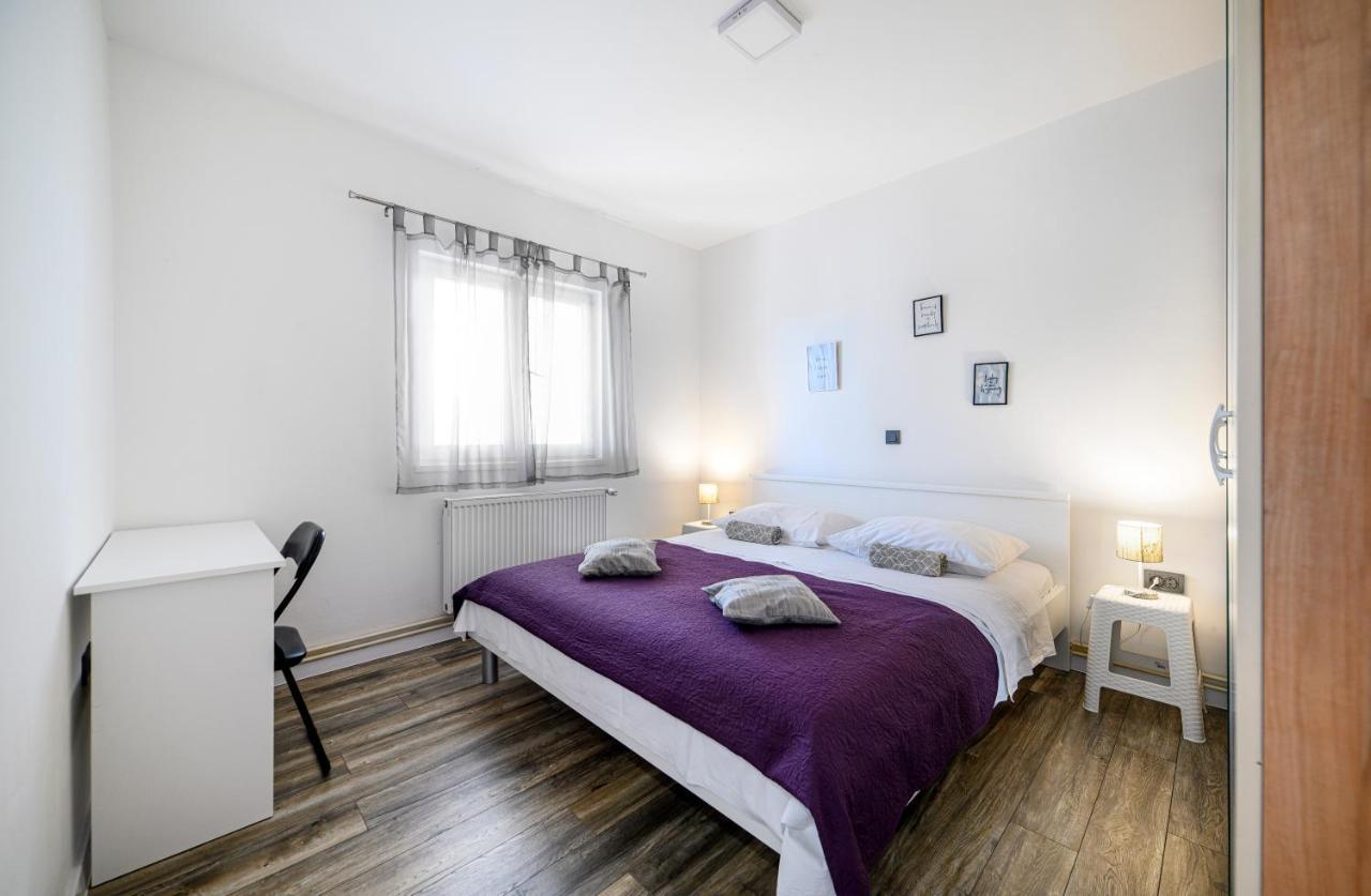 Holiday Home Rokoko Sibenik Exterior photo